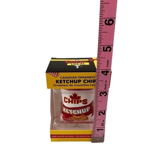 Christmas Ornament Canadian Ketchup Chips - Picture 6 of 8